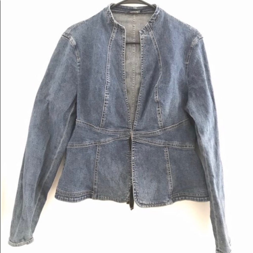 TAHARI Denim Blazer